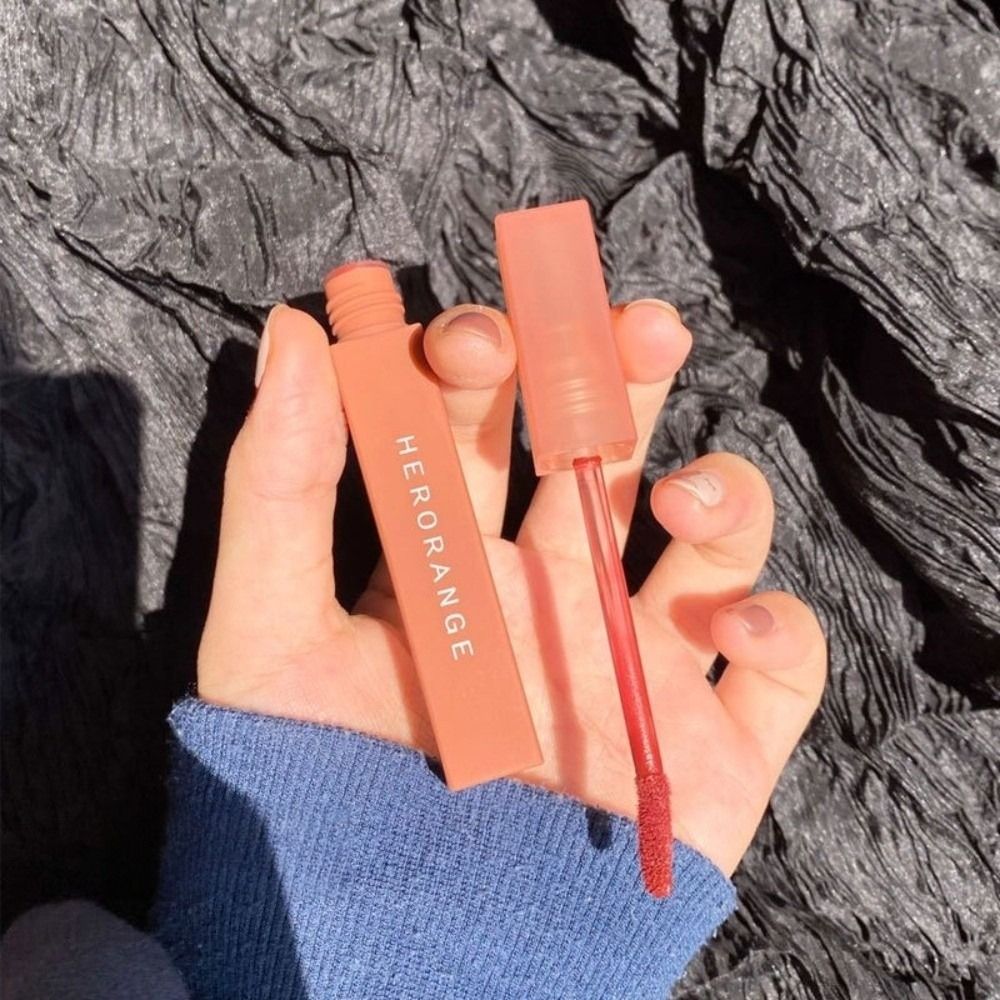 Yeni Mat Bitişli Kadife Dudak  - Matte Velvet Lip Tint Long Lasting incelemesi ve fiyatı